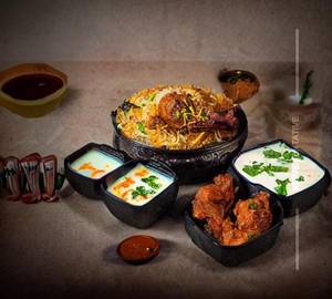 Special chicken dum biryani