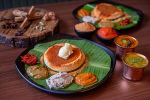 Butter Ghee Podi Idli