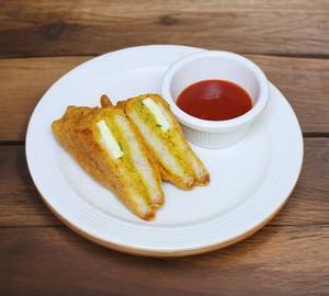 Aloo Bread Paneer Pakoda