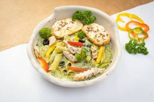 Creamy Pesto Chicken Pasta