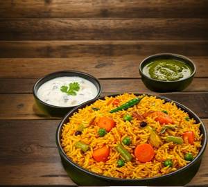Veg rice pulao with dahi