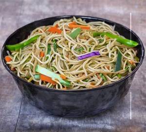 Veg Hakka Noodles