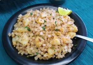 Sabudana With Batata Khichdi [ 1 Plate ]