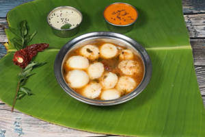 Rasam Idli (2pc)