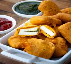 Paneer pakoda [2 pieces]