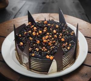 Choco Nuts Cake