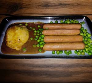 Bangers & Mash Chicken