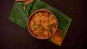 Aloo Potoler Dalna