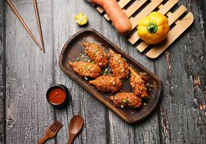 Chicken Pan Fried Momo [6 Pieces]