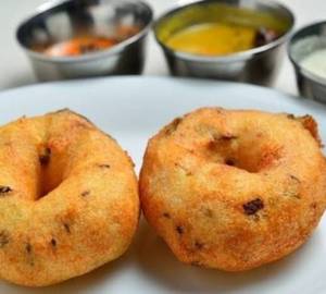 Medu vada sambar