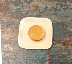 Coffee Macaron ( Contains Egg)