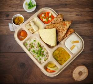 Deluxe Thali