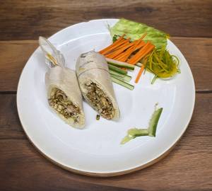 Chicken Kuboos Shawarma