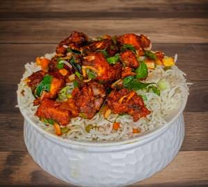 Boneless Chicken Biryani[700Gram] With Raitha