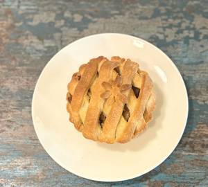 Apple Pie (Eggless)