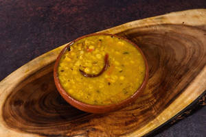 Cholar Dal Narkel Diye
