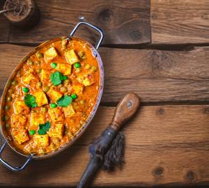 Matar paneer