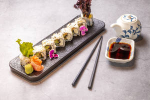 Veg California Sushi Roll