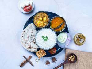 Paneer Masala Meal