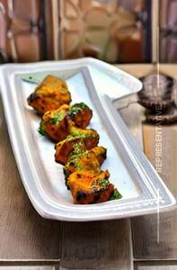Chicken Garlic Tikka
