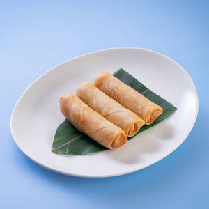 Mushroom Spring Roll With Black Truffle
