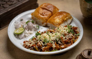 Khada Cheese Pav Bhaji (2pcs)