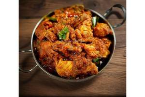 Tawa Chicken Curry