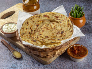 Laccha paratha