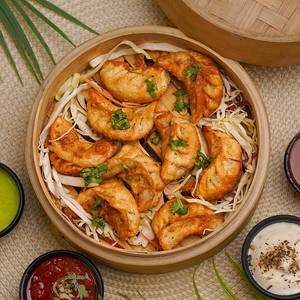 Chicken Fried Momos (10 Pcs)