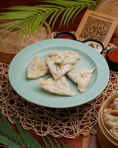 Corn Cheese Steam Momo (6 Ps