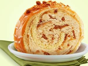 Lotus Biscoff Roll Cake Slice
