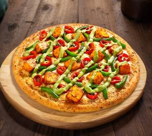 Tandoori paneer pizza