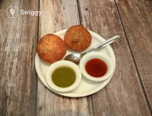 Pyaaz Kachori