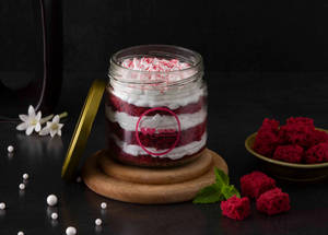Red Velvet Jar Cake