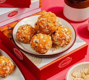 Kutchi Ladoo
