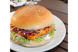 Bbq Paneer Burger
