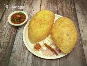 Chole [200 G] With Bhature [2 Bhature]  