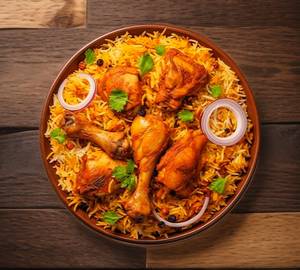 Chicken Hyderabadi Biryani [700g .serves 1 ]]
