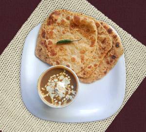 Dal makhni + 3 butter paratha