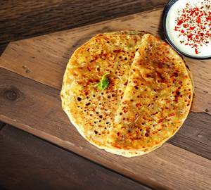 1 Aalu Paratha Made With Multigrain Aata+ Dahi