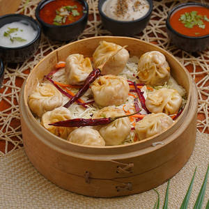 Spicy Steam Momos ( 10 Pcs)