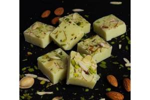 Khoya Pista Barfi