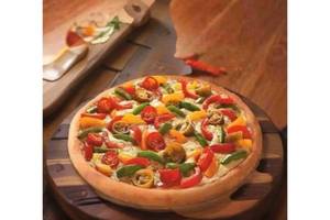 Deluxe Veggie Pizza