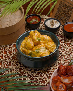 Veg Gravy Momo (6 Ps
