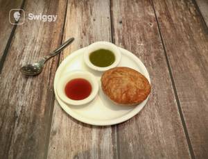 Matar Kachori [1 Piece]