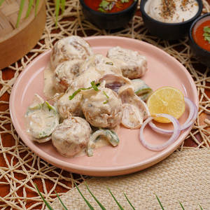 Spicy Malai Momos Dry (8 Pcs)