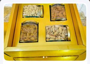 Dry Fruit Gift Hamper (4 Jar )