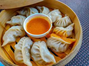 Chicken Momos [5 Pieces]