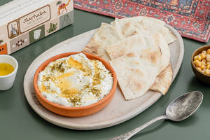 Zaatar Labneh