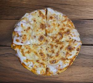 Cheese Onion pizza